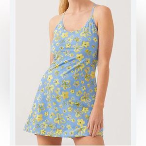 Outdoor Voices EXERCISE FLORAL-PRINT LIGHTSPEED TENNIS DRESS IN BLUE Sz L Lined